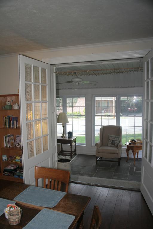 Red Lion Bed & Breakfast Exterior foto
